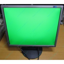 Монитор 19" Samsung SyncMaster 943N на экране малозаметные царапинки (Тамбов)